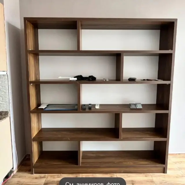 Деревянный стелаж — Батуми — 600 ₾