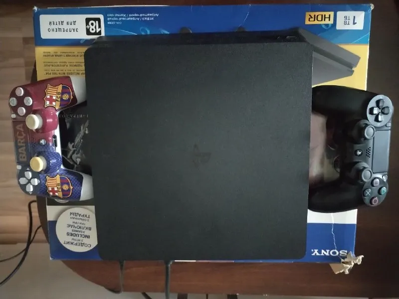 Playstation4slim 1tb