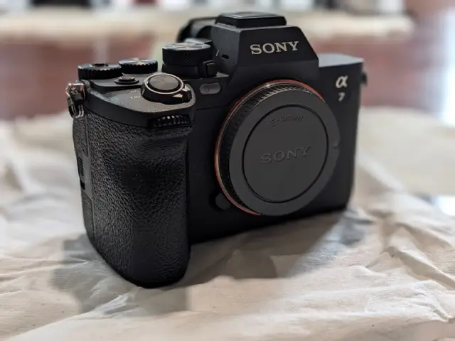 Sony Alpha A7 IV — Батуми — 3 600 ₾