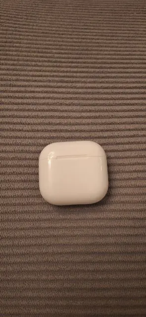 Наушники Apple airpods 4 — Tbilisi — 250 ₾
