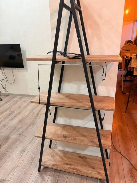 Стеллаж для растений — Тбилиси — 180 ₾