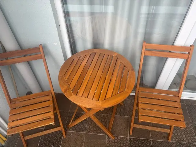 Набор стол и стулья уличные на балкон — Batumi — 100 ₾