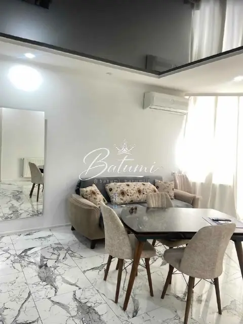 2+1 на ул. Багратиони 130 — Батуми — 600 $