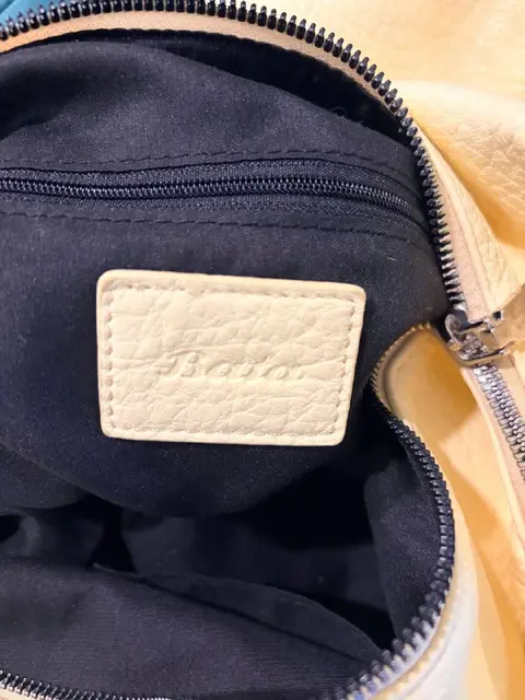 Сумка Bata — Батуми — 50 ₾