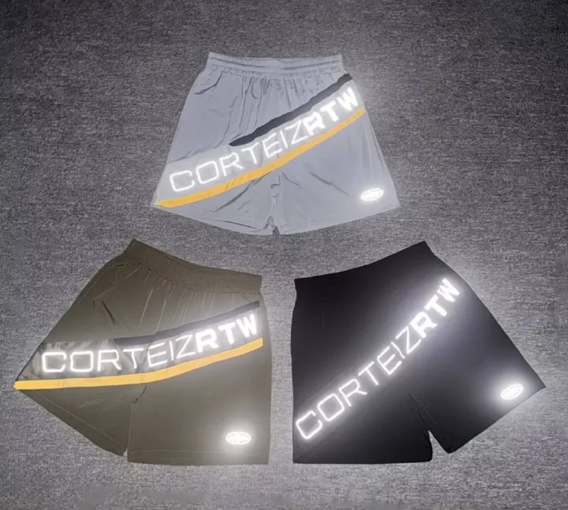 Шорты CORTEIZ с светоотражающим логотипом