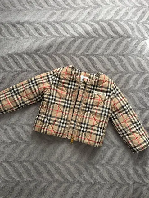 Курточка Burberry original 98 cm — Стамбул — 6 500 ₺