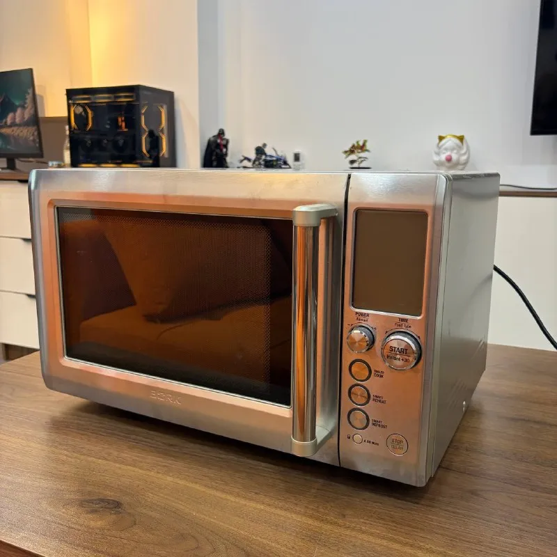 Микроволновка Bork W702