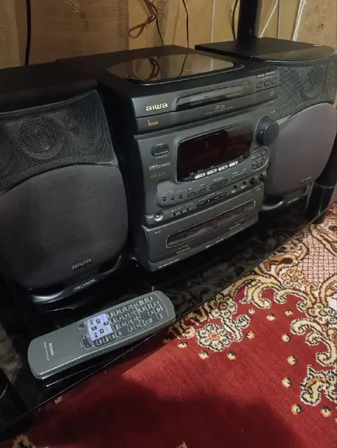 3 диска и 2 кассеты — Yerevan — 17,000 ֏