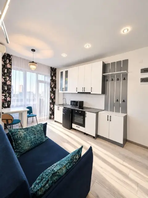 1+1 рядом с Аллей Героев — Батуми — 500 $