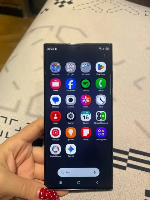 Samsung Galaxy S23 Ultra — Tbilisi — 1,200 ₾