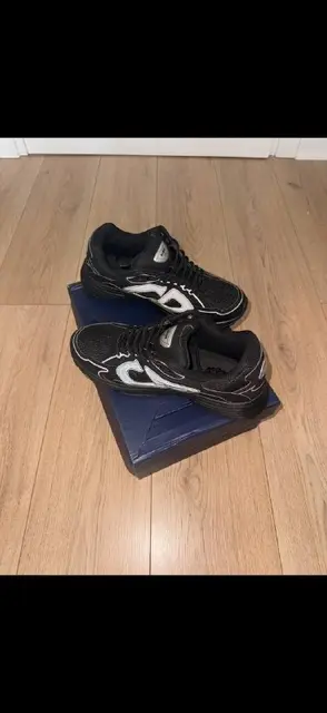Кроссовки Dior b30 — Батуми — 100 ₾