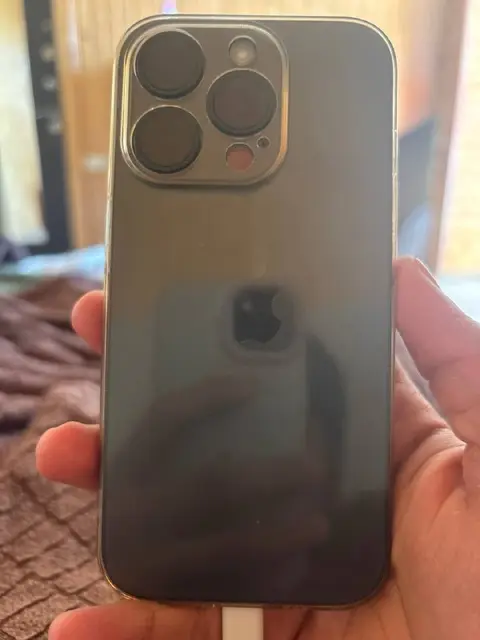 IPhone 15 Pro 256 GB Blue Titanium — Батуми — 1 000 ₾