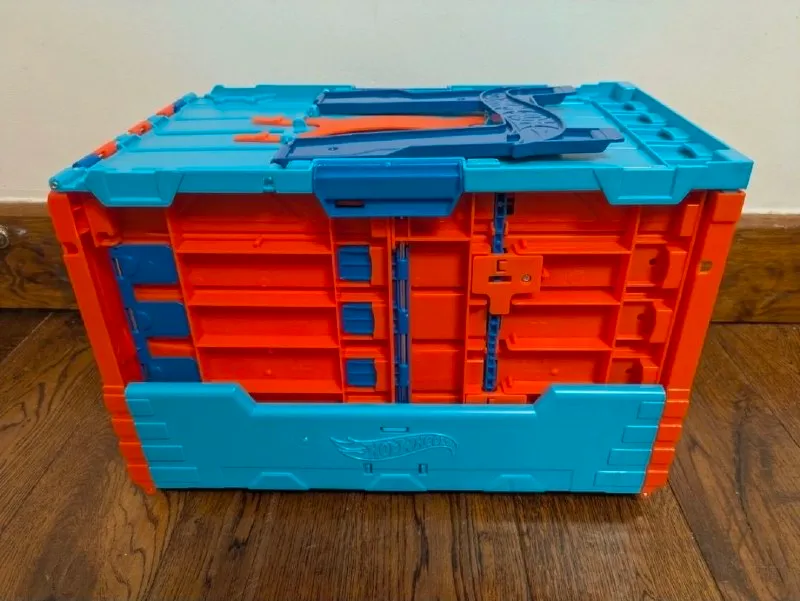 Трек hot wheels