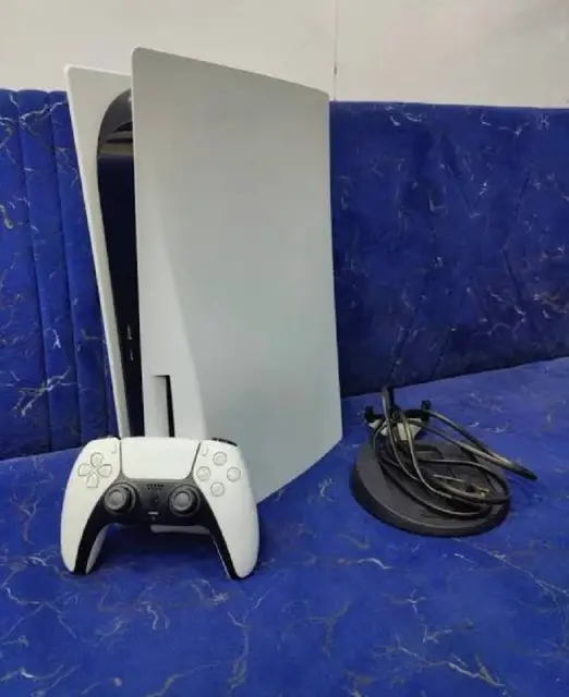 Дисковая версия PS5 — Батуми — 1 290 ₽