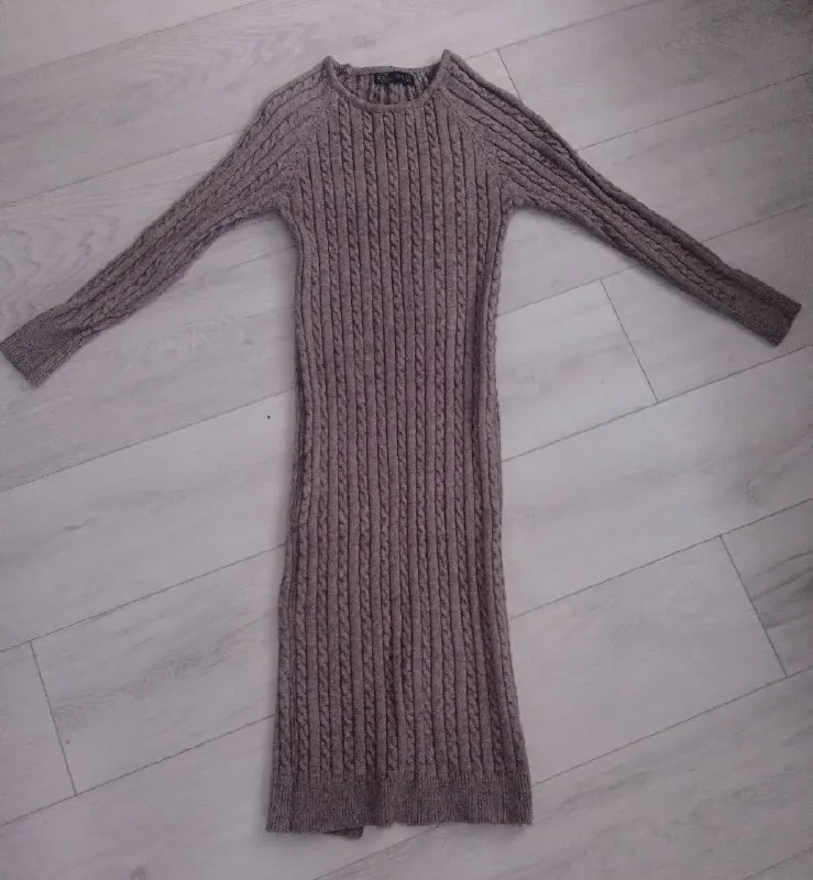 Вязанное платье ZARA 40 лар.