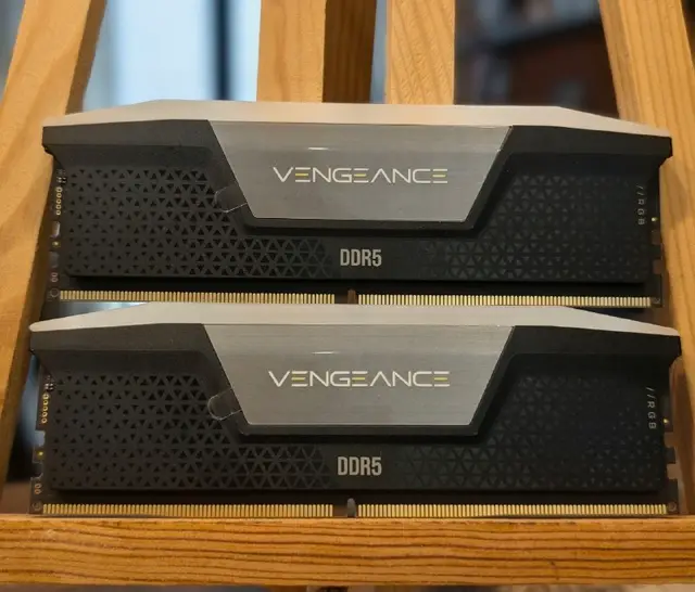 Оперативная память DDR5 Corsair Vengeance RGB DDR5 32Gb — Батуми — 1 500 ₾