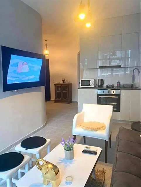 Квартира 2+1 по улице Шартава, 10 — Батуми — 650 $