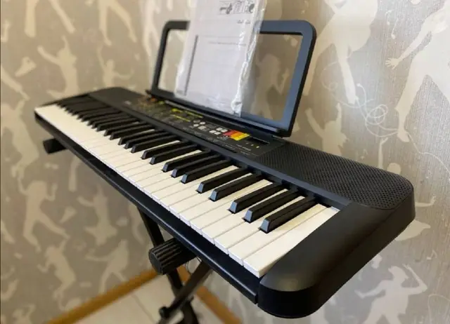 Синтезатор Yamaha PSR-F52 — Тбилиси — 700 ₾
