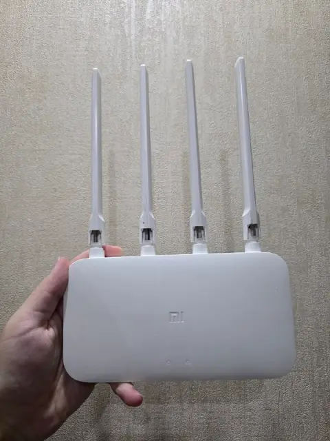 WiFi Роутер Xiaomi Mi Router 4A — Батуми — 100 ₾