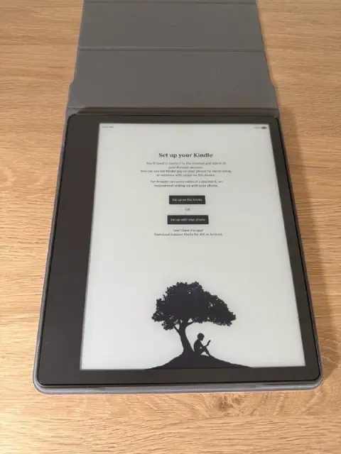 Amazon Kindle Scribe 32GB со стилусом и чехлом — Tbilisi — 900 ₾