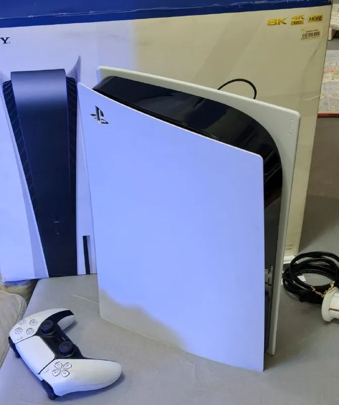 PlayStation 5 Disc Version