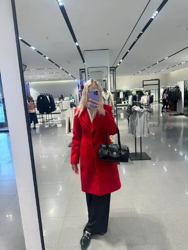 Красное пальто Zara