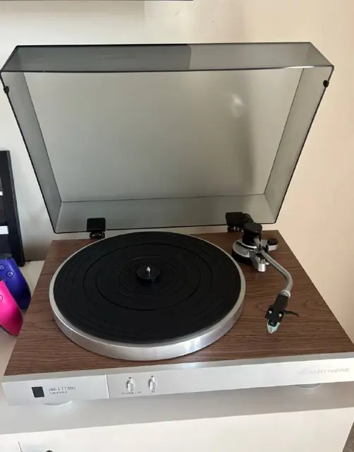 JBL TT350 Turntable — Тбилиси — 5 000 ₾