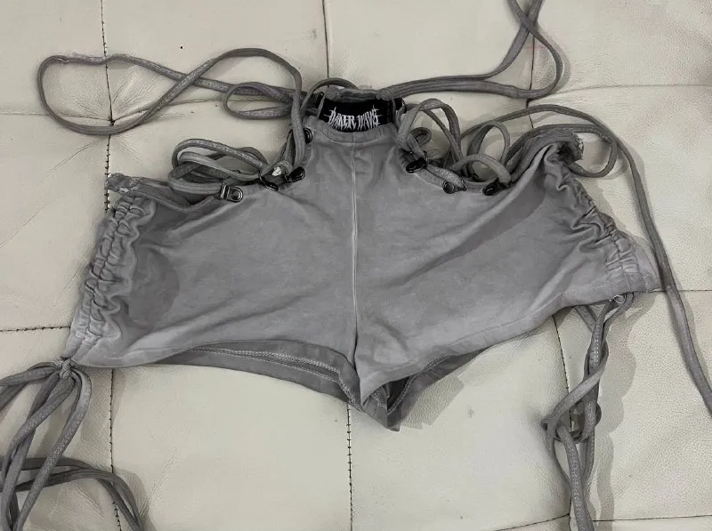 Шорты линейки darker wavs от dollskill