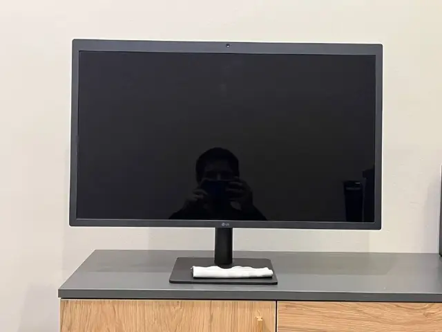 Монитор LG UltraFine Display 27MD5KL — Ереван — 240 000 ֏