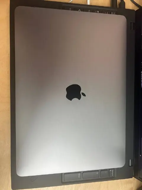 Apple MacBook Pro (A2251) — Ереван — 175 000 ֏