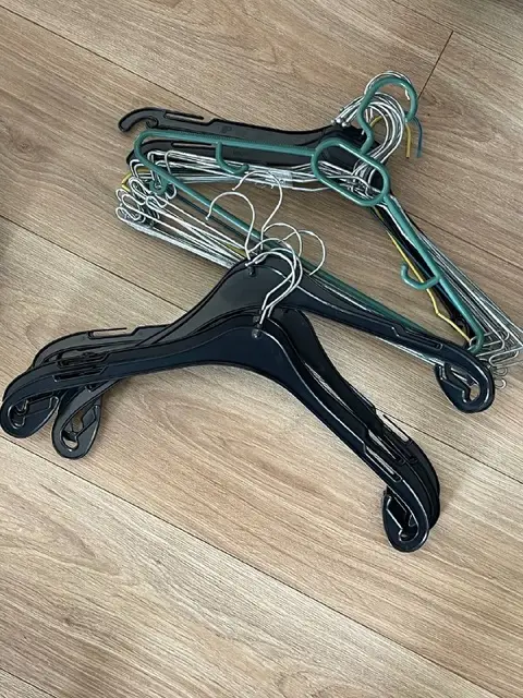 Вешалки — Анталия — 100 ₺