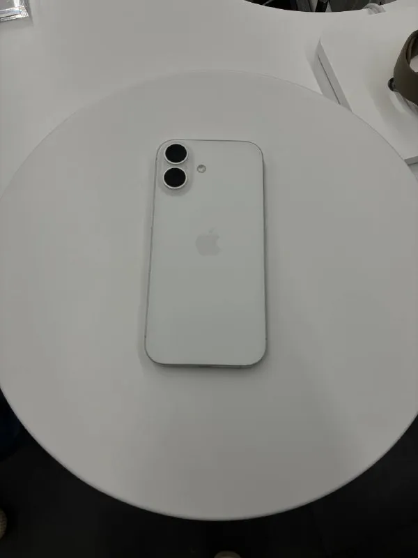 IPhone 17