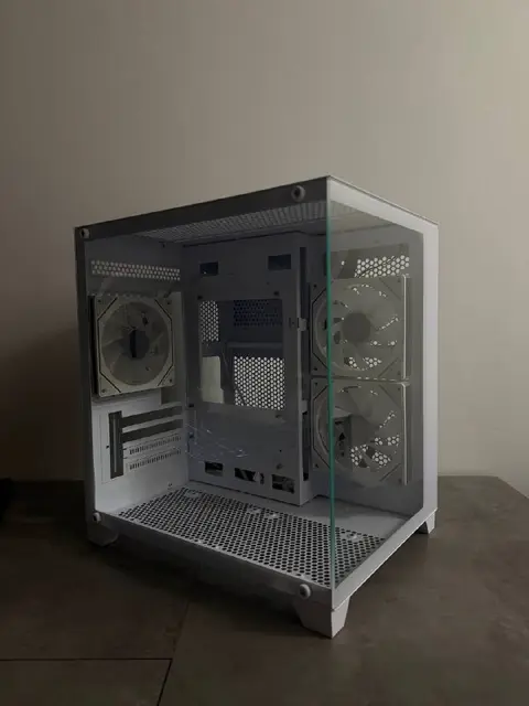 Корпус 7 кулеров — Батуми — 180 ₾