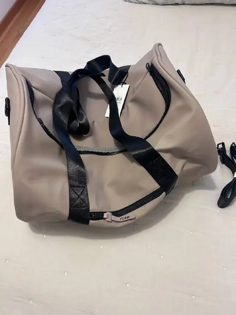 Спортивная сумка — Белград — 2 500 дин