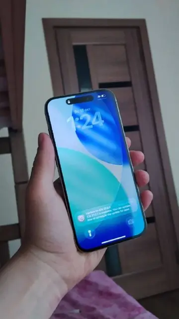 IPhone 15 Pro — Батуми — 800 ₾