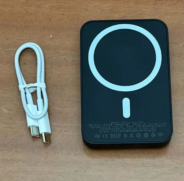 Повербанки черный 10000mAh — Тбилиси — 140 ₾