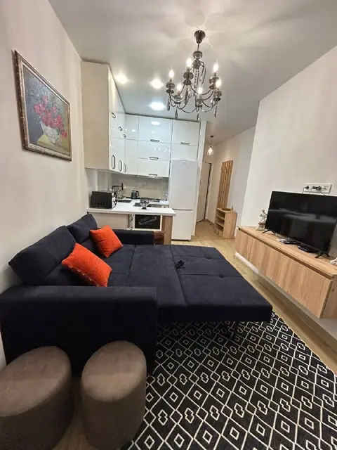 2х комнатную квартиру — Батуми — 700 $