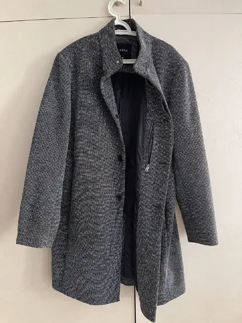 Мужское пальто — Батуми — 70 ₾