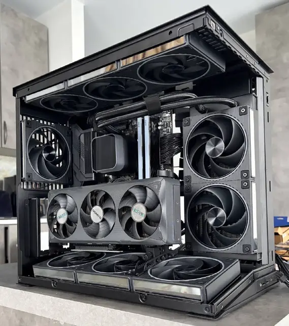 PC Ryzen 7 7800X3D + RTX 5070 — Batumi — 6,900 ₾