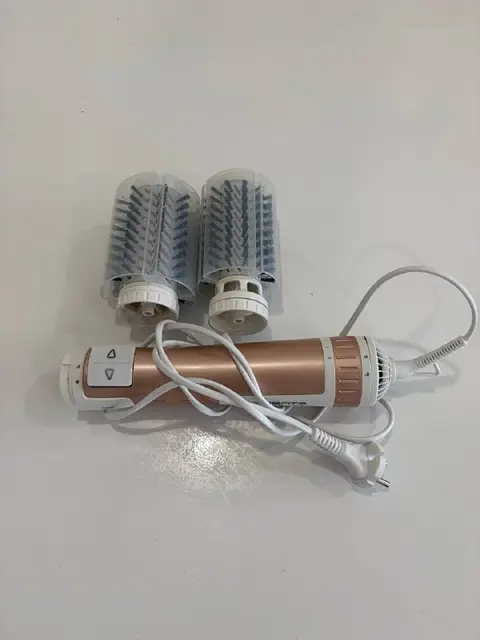 Фен-щетка для волос Rowenta Brush Activ Compact — Ереван — 50 000 ֏
