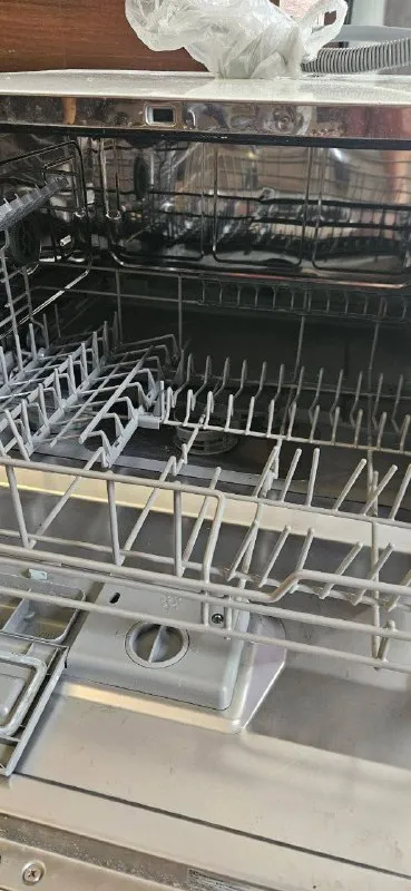 Компактная посудомоечная машина Electrolux ESF2400OW