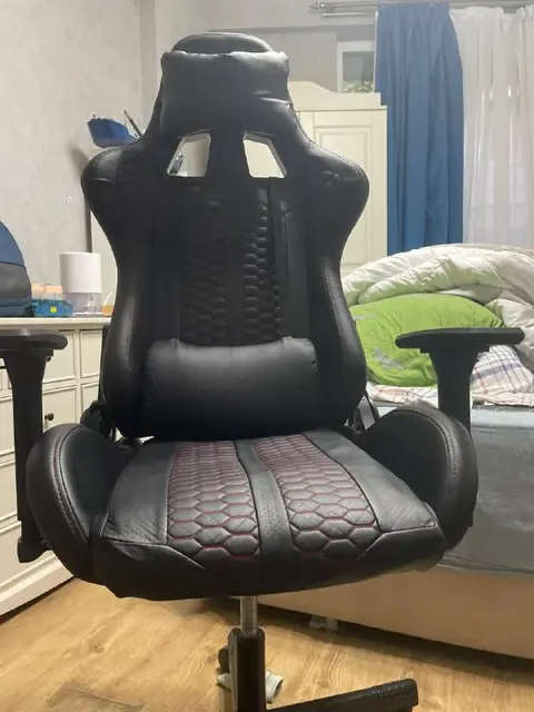 Компьютерное кресло — Батуми — 350 ₾