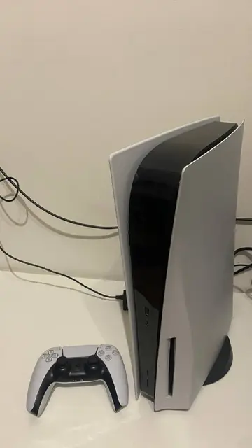 PlayStation 5 — Белград — 550 €