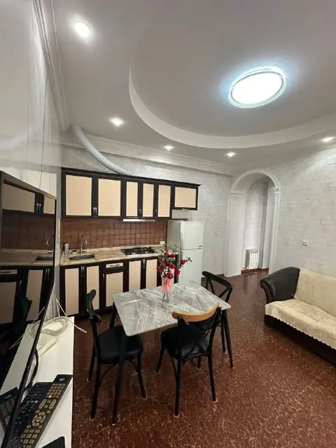 Квартира 1+1 — Batumi — 500 $