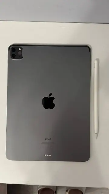 Apple iPad Pro 11″ (2-го поколения, 2020) — Алматы — 300 000 ₸