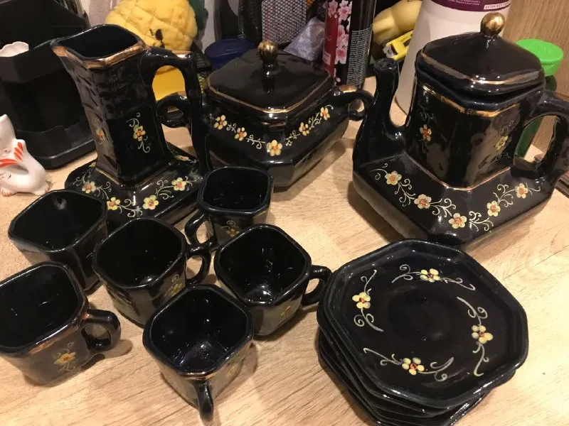 Старинный сервиз на 6 персон