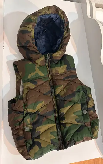 Жилетка Zara на мальчика — Анталия — 800 ₺