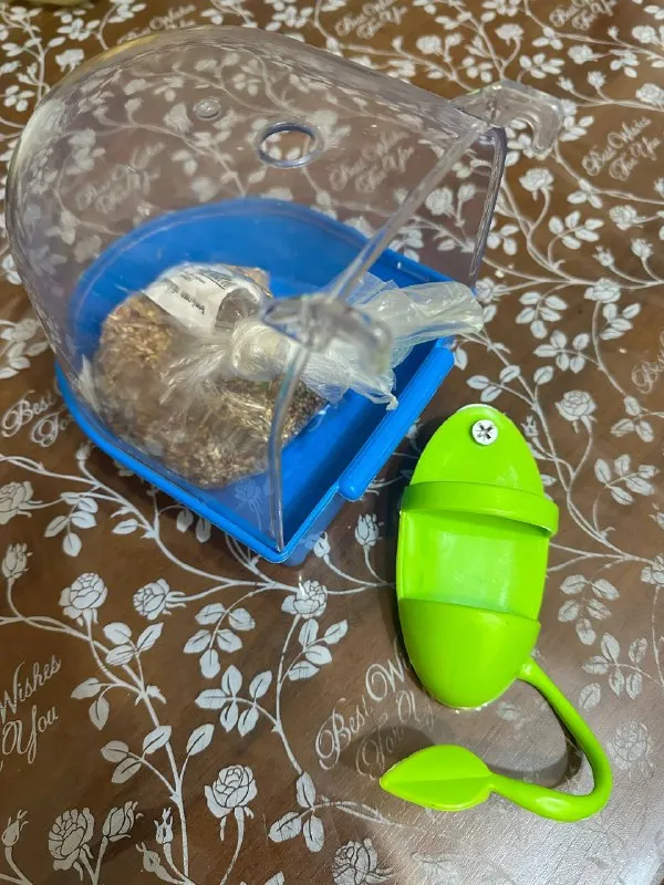 Ванночку для воды