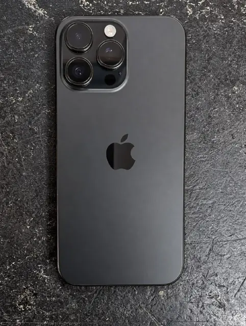 IPhone 16 Pro Max 256 ГБ — Батуми — 2 300 ₾