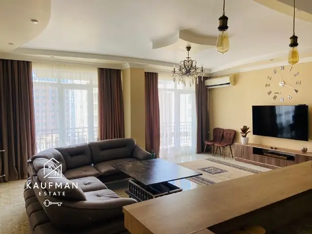 Квартира 2+1 — Батуми — 750 $